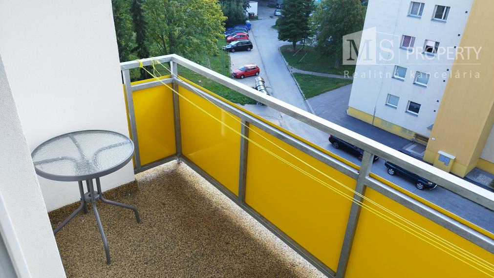 Prenájom 1 izbový byt Martin sídlisko Ľadoveň